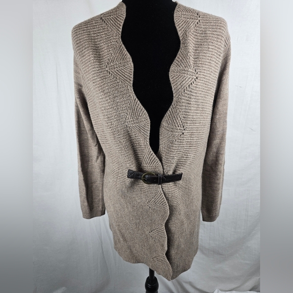 Cynthia Rowley Elegant Tan Women's Merino Wool Cardigan Sweater with Buckle Sz L - Picture 2 of 14